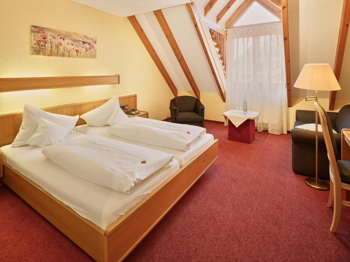 Hotel Garni Cafe Schacher Oberwolfach ภายนอก รูปภาพ